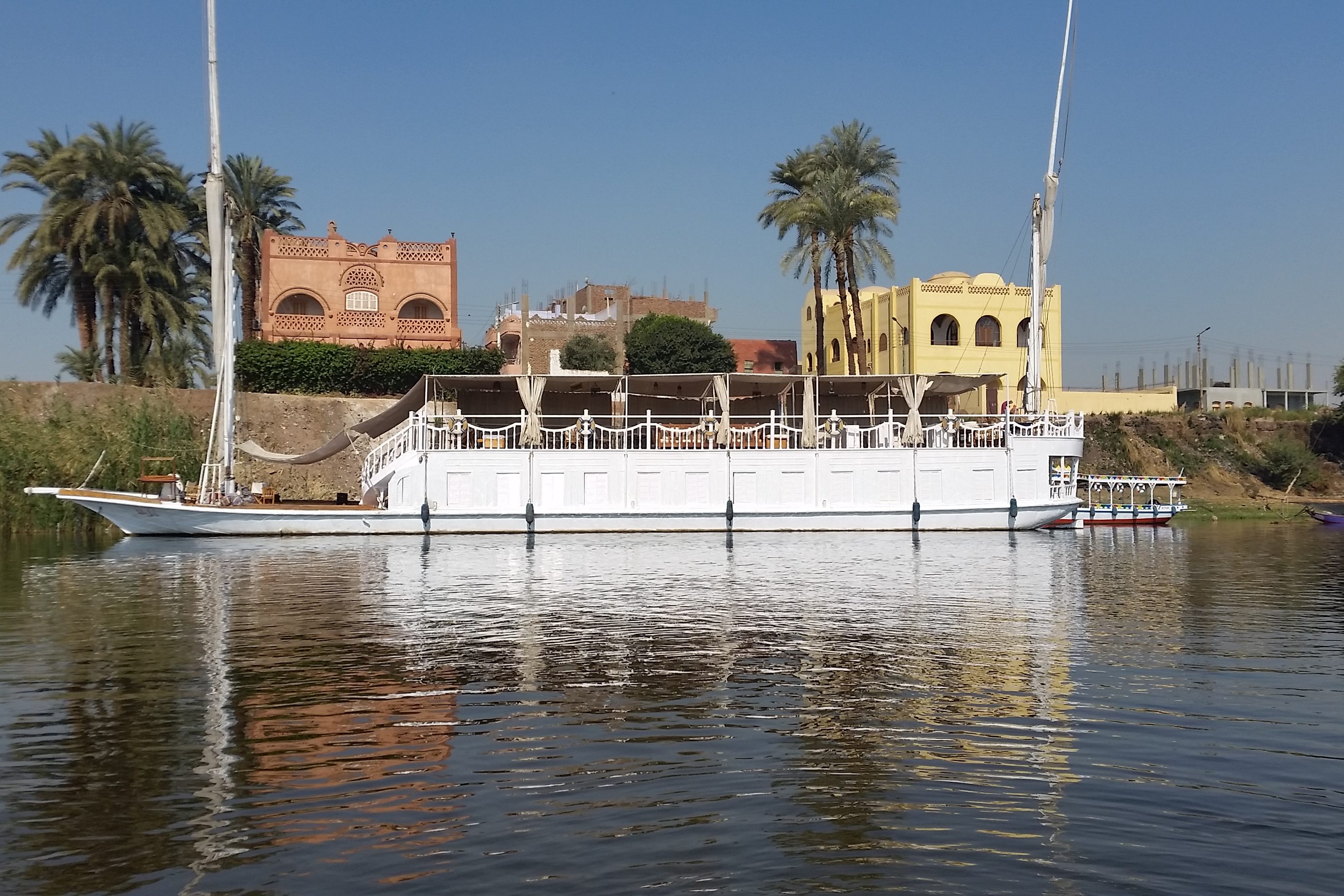 Dahabiya Abundance